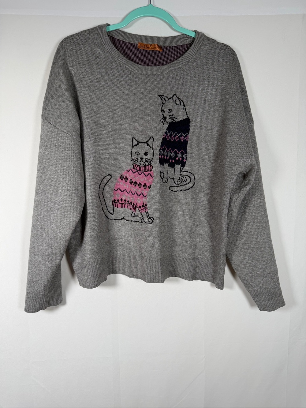 Women’s Gray Crewneck Cat Novelty Sweater Size XL Cottagecore, Granny, Cat Lady